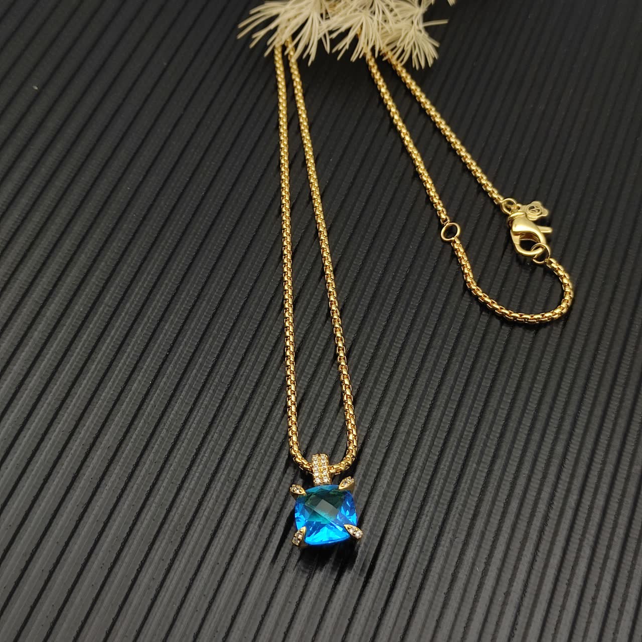 David Yurman Blue Topaz Cable Collectibles Pendant Necklace